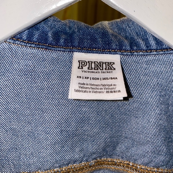 Victoria’s Secret PINK Cropped Jean Jacket - Picture 2 of 5